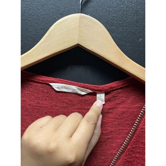 Soft Surroundings Valentina 1/2 Zip Sweater V-Neck Knit Top Red Dahlia Size L - Picture 3 of 7